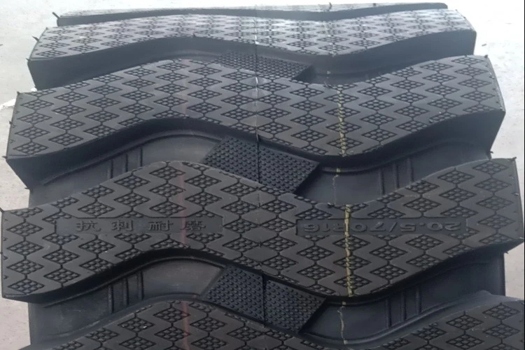 神燕16/70-24工礦輪胎，超強耐磨耐刺扎，小型鏟車的理想選擇