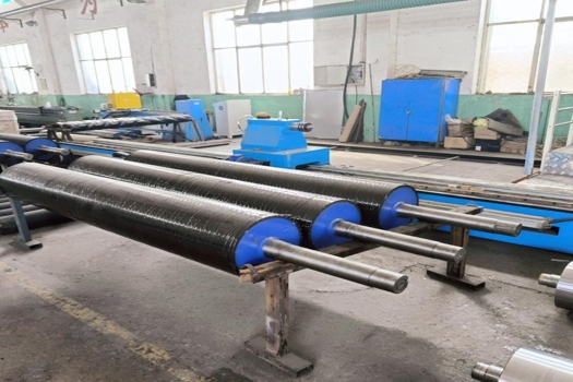 聚氨酯膠輥機(jī)械工業(yè)設(shè)備輸送托輥，專業(yè)定制同昌品質(zhì)保證