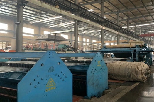 鋼絲繩芯運(yùn)輸帶專業(yè)生產(chǎn)，阻燃防撕裂，高效安全輸送