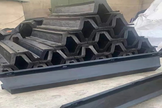 奇宇牌SA600H拱形橡膠護舷，卓越防護性能，專業碼頭防撞