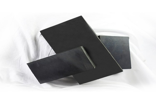 橡膠減震墊塊黑色橡膠板，工業設備的理想緩沖選擇